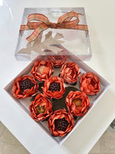 Load image into Gallery viewer, Fall brigadeiro Gift Box with flower wrappings - 9 units