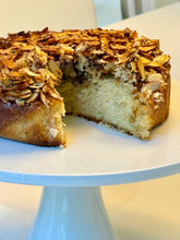Load image into Gallery viewer, Autumn Almond Crown Cake