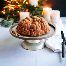 Load image into Gallery viewer, Pumpkin Spice Cake