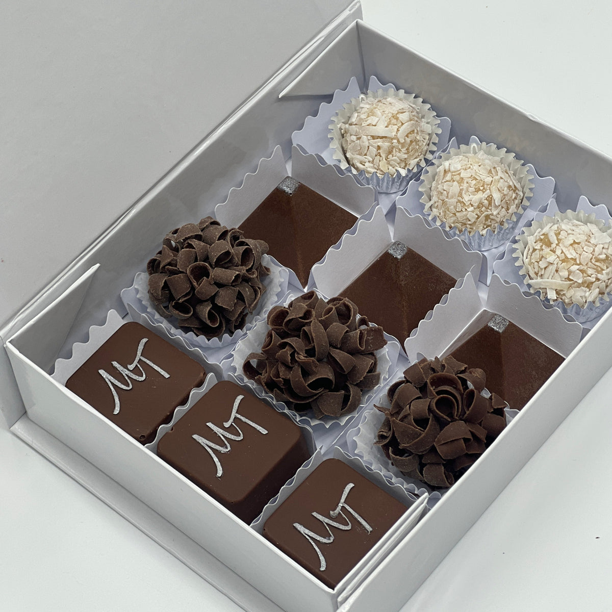 Chocolate Box with Magnetic Lid – Misses Sweet