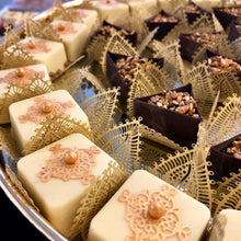 Load image into Gallery viewer, 12 Assorted Sweets Gift Box
