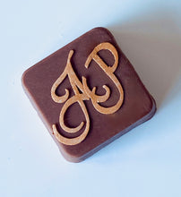 Load image into Gallery viewer, 12 Assorted Sweets Gift Box