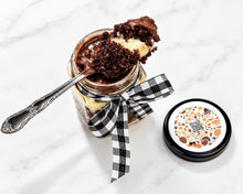 Load image into Gallery viewer, Musical Cake in Jar 6oz