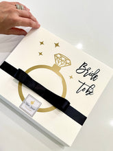 Load image into Gallery viewer, Bride To Be Sleeve Brigadeiro Box