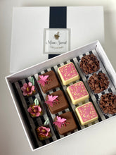 Load image into Gallery viewer, Chocolate Gift Box assorted colors