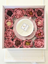 Load image into Gallery viewer, Sweet peony moment