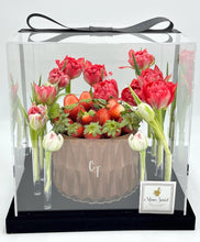 Load image into Gallery viewer, Luxury Acrylic Cake Gift Box With Flowers