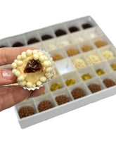 Load image into Gallery viewer, Easter 42 Brigadeiros Gift Box