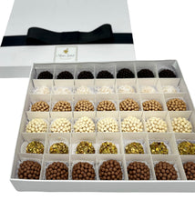 Load image into Gallery viewer, 42 Brigadeiros Gift Box