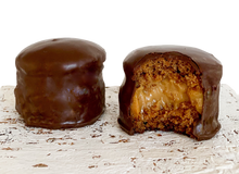Load image into Gallery viewer, MINI HONEY CAKE STUFFED WITH DULCE DE LECHE