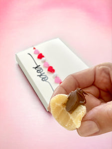 XOXO Valentines Day Sleeve Brigadeiro Box