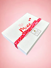 Load image into Gallery viewer, Valentine&#39;s Day Brigadeiro Gift Box