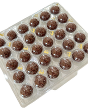 Load image into Gallery viewer, Sleeve Card Brigadeiro Box