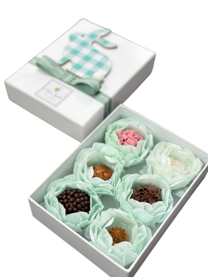 Easter gift box with flowers