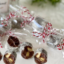 Load image into Gallery viewer, Easter Brigadeiro Cookie Glass Container