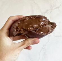 Load image into Gallery viewer, Mother&#39;s Day 400g Chocolate Heart