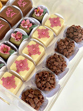 Load image into Gallery viewer, Sweets &amp; Flower Luxury Acrylic Gift Box