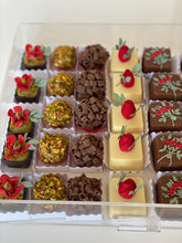 Load image into Gallery viewer, Sweets &amp; Flower Luxury Acrylic Gift Box