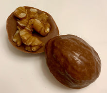 Load image into Gallery viewer, Chocolate and walnuts no sugar added