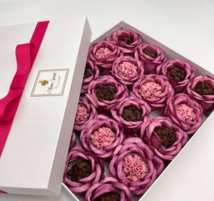 20 Sweets Gift Box + Flower wrapping