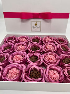 20 Sweets Gift Box + Flower wrapping