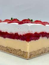 Load image into Gallery viewer, Strawberry Meringue Pastry