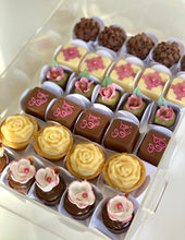 Load image into Gallery viewer, Sweets &amp; Flower Luxury Acrylic Gift Box