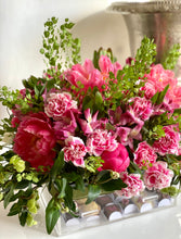 Load image into Gallery viewer, Sweets &amp; Flower Luxury Acrylic Gift Box