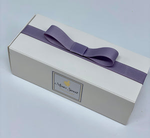 2un Brigadeiro Gift Box + Flower Wrapping
