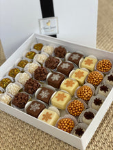 Load image into Gallery viewer, 42 Assorted Sweets Gift Box