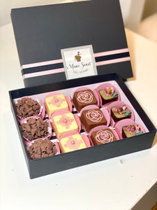 12 Chocolates Gift Box