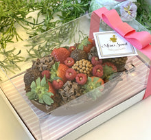 Load image into Gallery viewer, 1 kg Stuffed Easter Egg (2.2 lb)