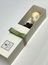 Load image into Gallery viewer, Bunny Bonbon Gift Box