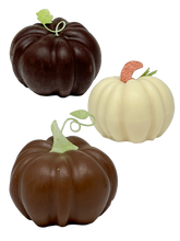 Load image into Gallery viewer, 3 Midi Pumpkin chocolate cake