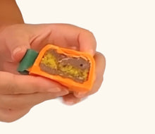 Load image into Gallery viewer, Carrot Bonbon Cake