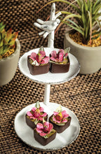 Load image into Gallery viewer, Pistachio Brigadeiro Flower