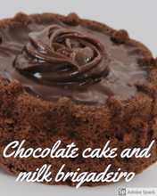 Load image into Gallery viewer, Mini chocolate cake